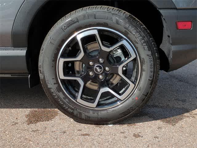 new 2024 Ford Bronco Sport car, priced at $32,734