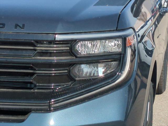 new 2025 Ford Expedition Max car, priced at $80,004