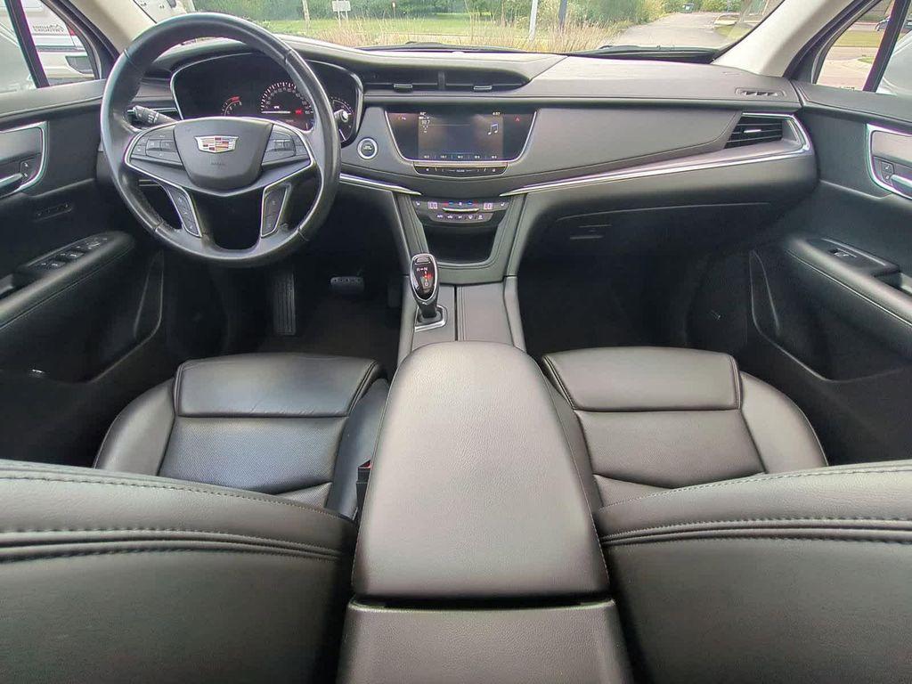 used 2019 Cadillac XT5 car, priced at $26,550
