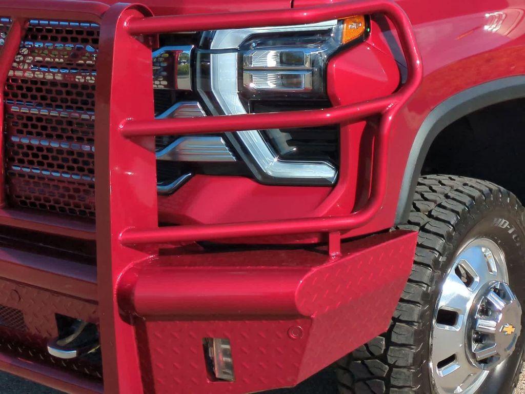 used 2025 Chevrolet Silverado 3500 car, priced at $79,999