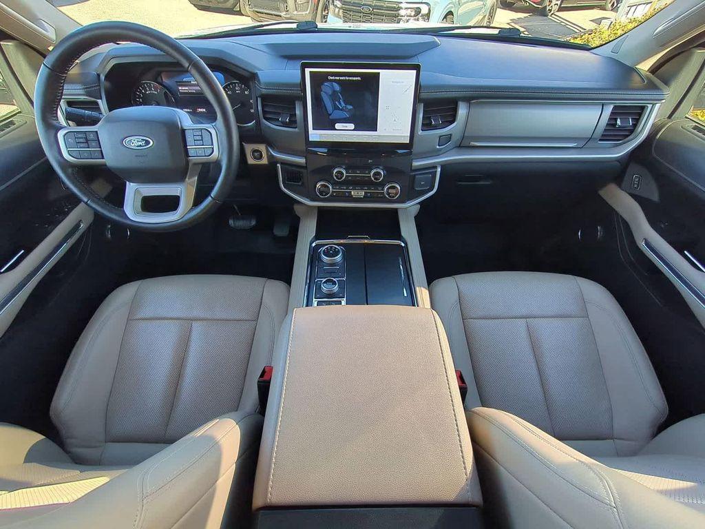 used 2022 Ford Expedition car, priced at $45,550