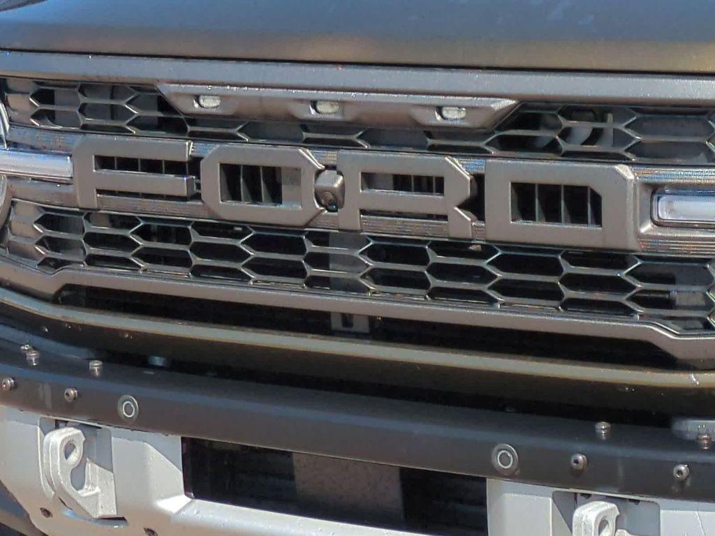 new 2025 Ford Bronco car