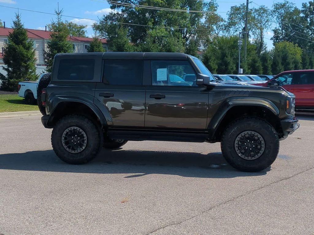 new 2025 Ford Bronco car