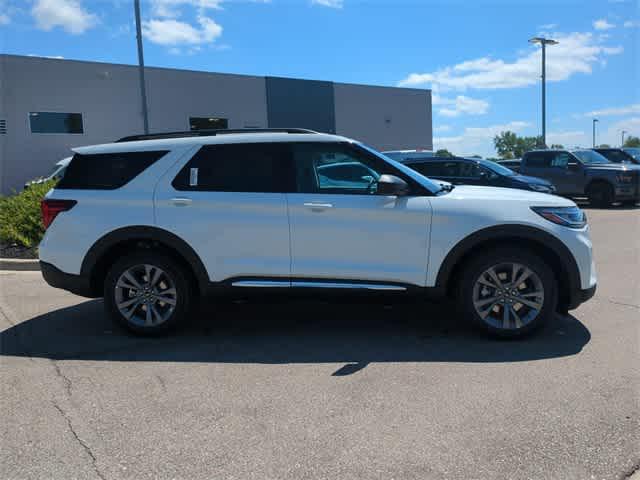 new 2025 Ford Explorer car, priced at $45,381