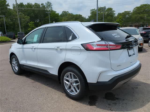 new 2024 Ford Edge car, priced at $40,054