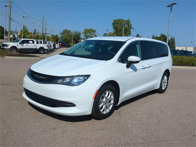 used 2017 Chrysler Pacifica car, priced at $15,350