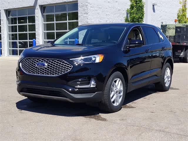 new 2024 Ford Edge car, priced at $39,898