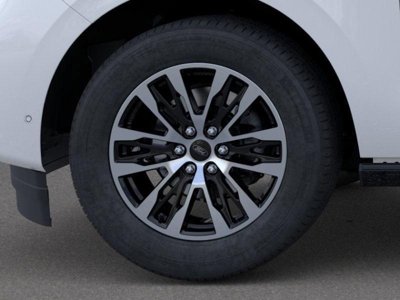 new 2025 Ford Expedition car, priced at $71,978