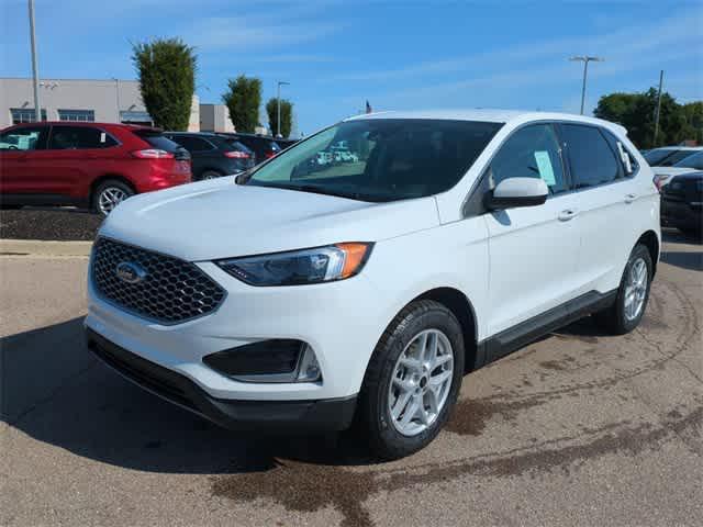 new 2024 Ford Edge car, priced at $39,592