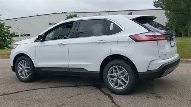 new 2024 Ford Edge car, priced at $40,054