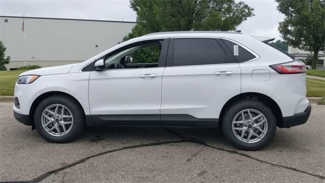 new 2024 Ford Edge car, priced at $40,054