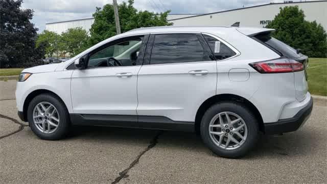 new 2024 Ford Edge car, priced at $40,054