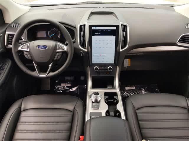 new 2024 Ford Edge car, priced at $40,054