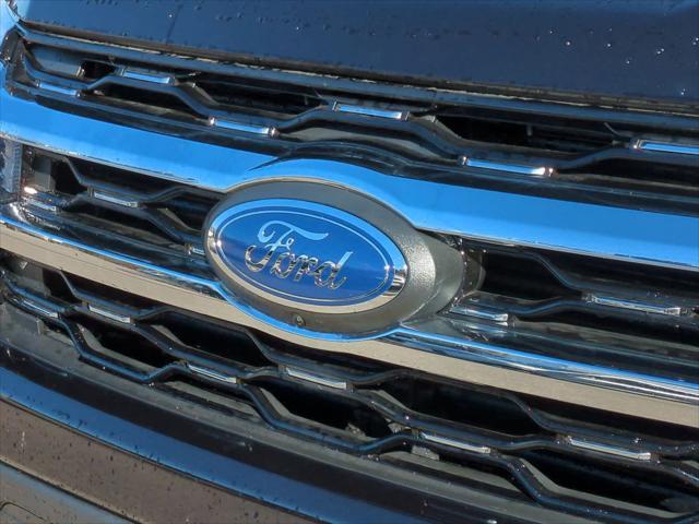 new 2024 Ford Expedition car, priced at $73,176