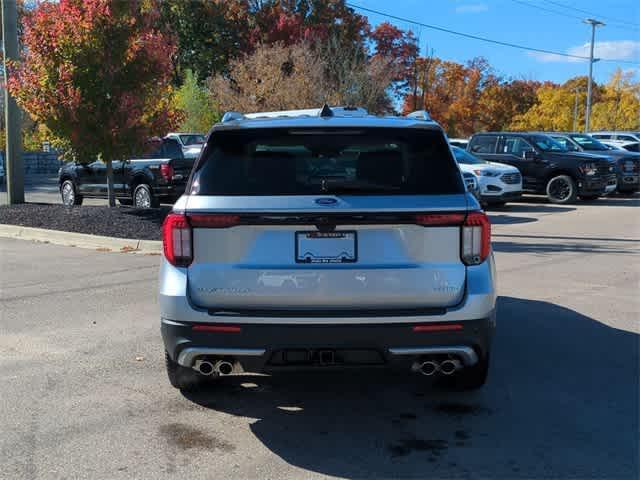 new 2025 Ford Explorer car, priced at $55,504