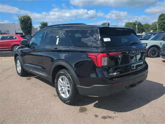 new 2025 Ford Explorer car, priced at $40,255