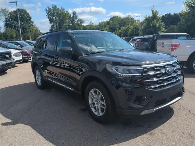 new 2025 Ford Explorer car, priced at $40,255