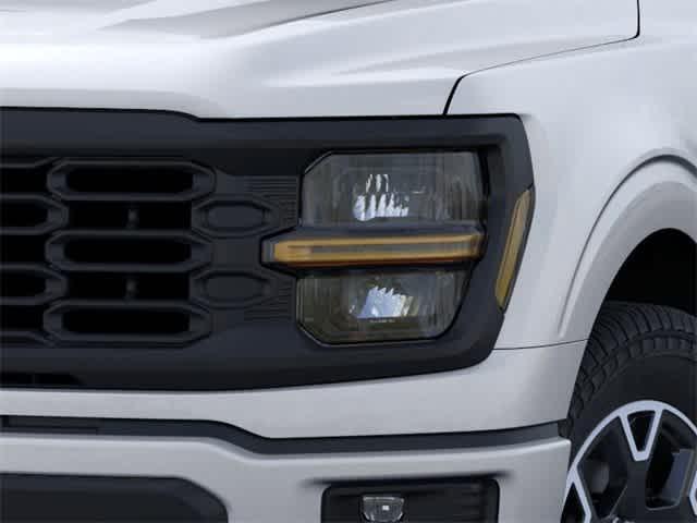 new 2024 Ford F-150 car, priced at $47,032