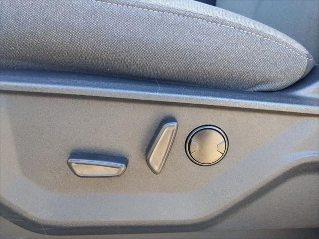 new 2025 Ford F-150 car, priced at $54,369