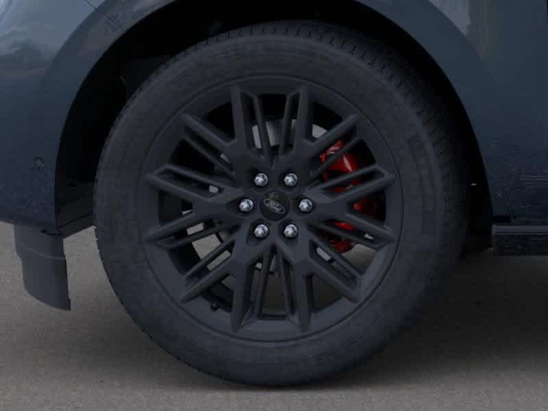 new 2025 Ford Expedition car, priced at $78,849