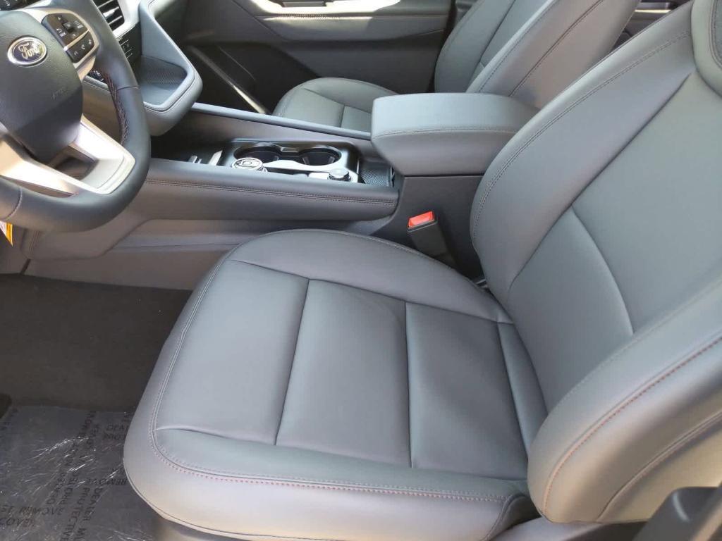 new 2025 Ford Explorer car, priced at $44,691