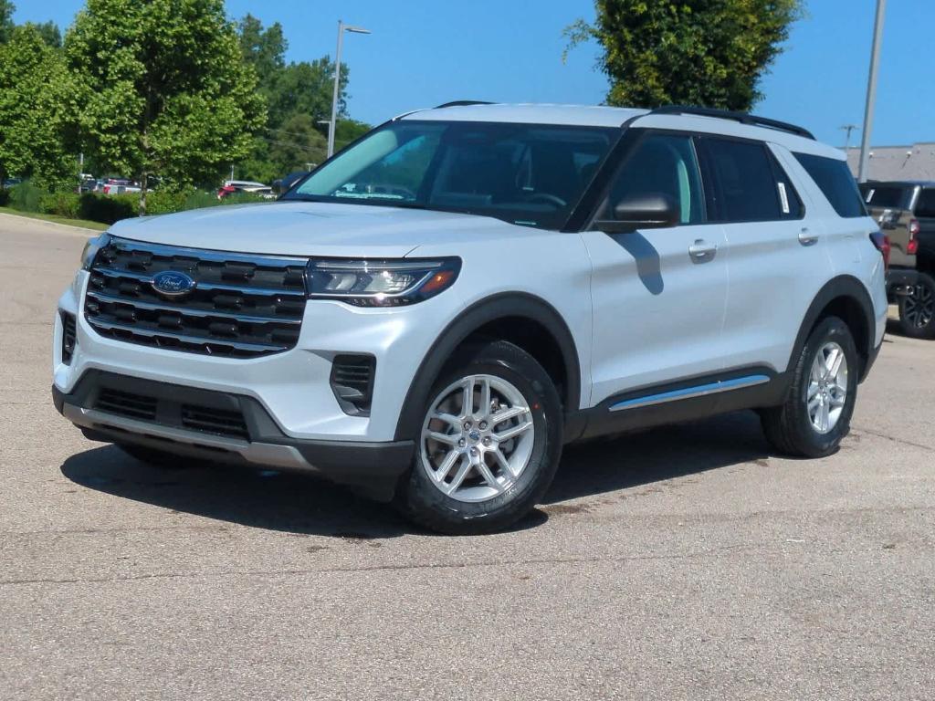 new 2025 Ford Explorer car, priced at $40,522