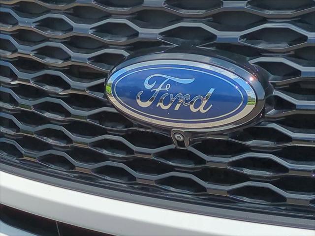 used 2021 Ford Explorer car