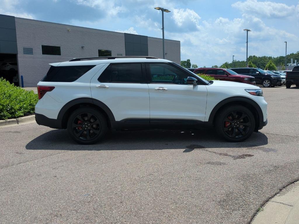used 2021 Ford Explorer car, priced at $31,999