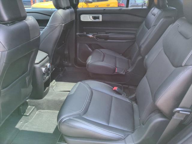 used 2021 Ford Explorer car