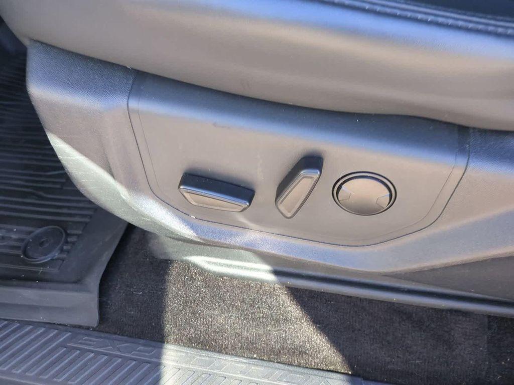 used 2022 Ford Expedition car, priced at $45,550