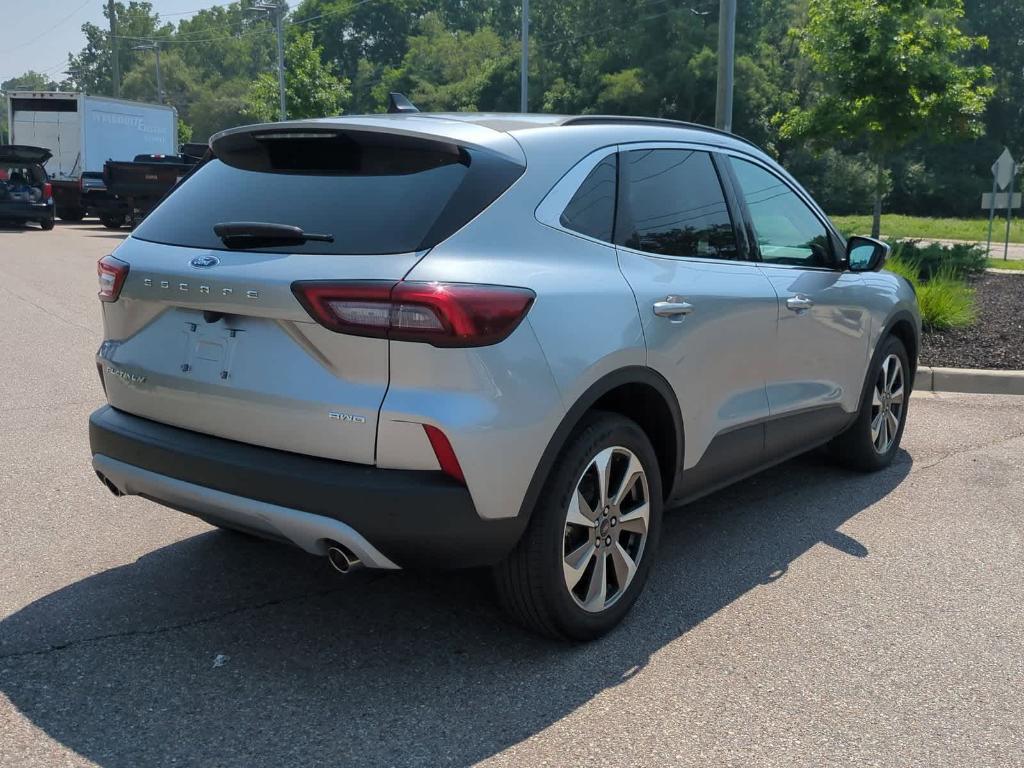 used 2024 Ford Escape car, priced at $27,999