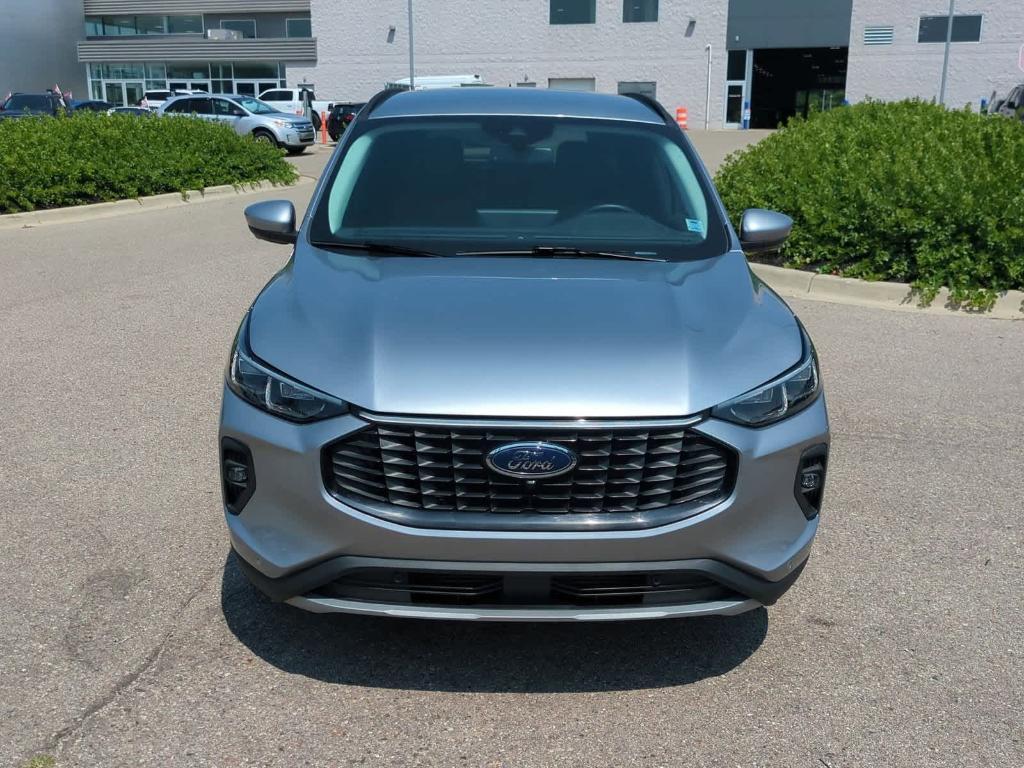 used 2024 Ford Escape car, priced at $27,999