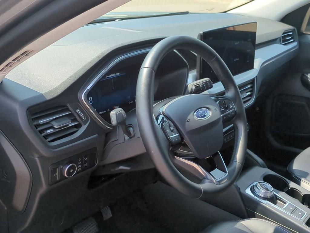 used 2024 Ford Escape car, priced at $27,999