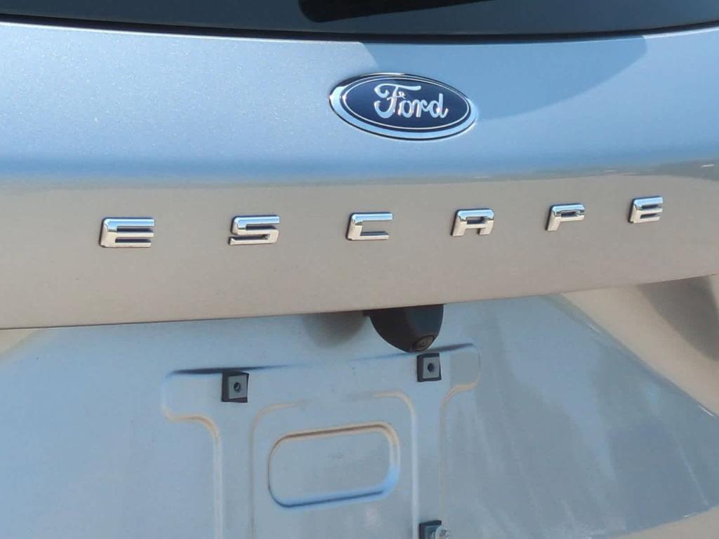 used 2024 Ford Escape car, priced at $27,999