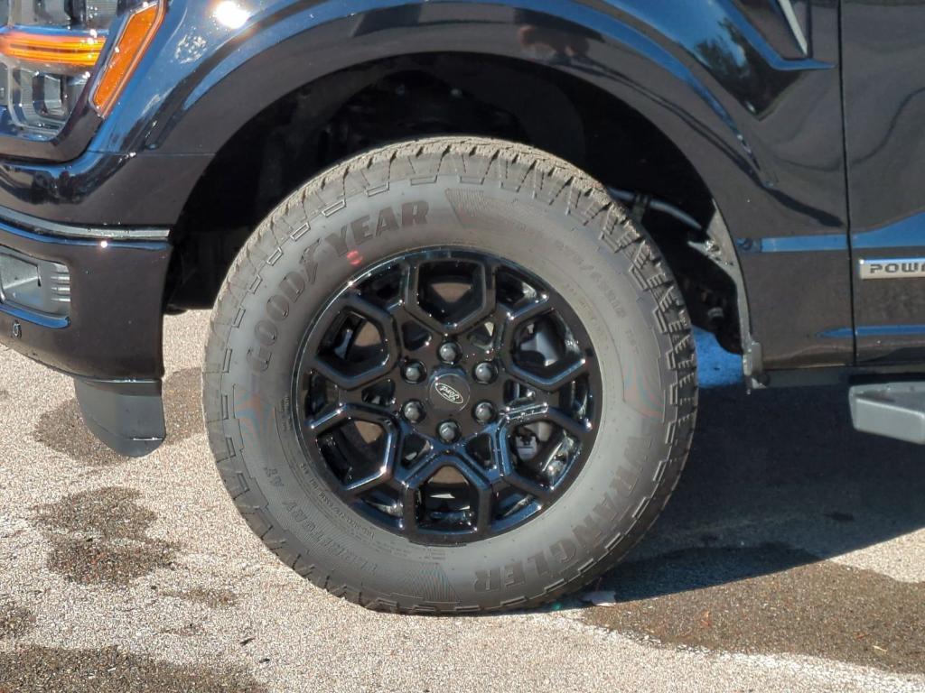 new 2025 Ford F-150 car, priced at $56,639