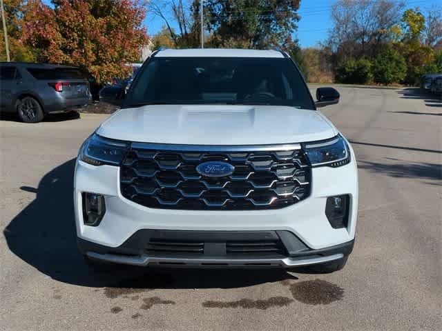 new 2025 Ford Explorer car, priced at $53,928