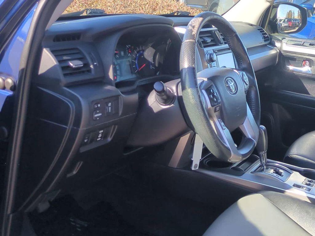 used 2016 Toyota 4Runner car