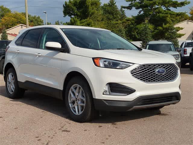 new 2024 Ford Edge car, priced at $40,834