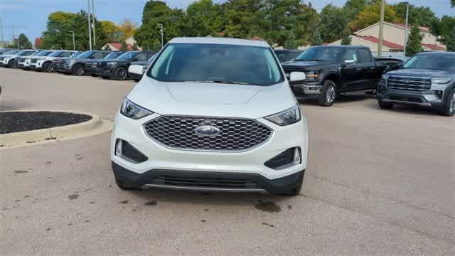 new 2024 Ford Edge car, priced at $40,834