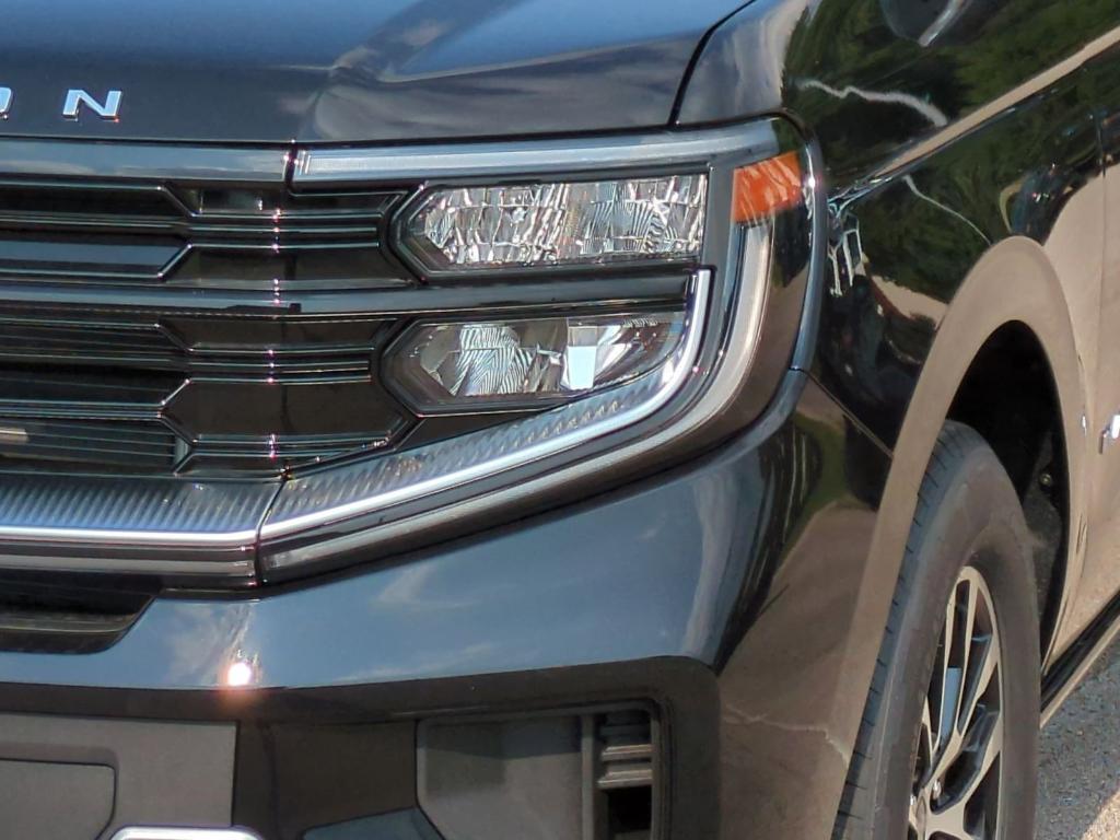 new 2025 Ford Expedition Max car, priced at $74,051