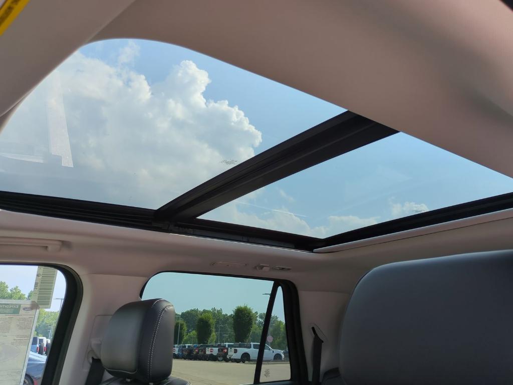 new 2025 Ford Expedition Max car, priced at $74,051