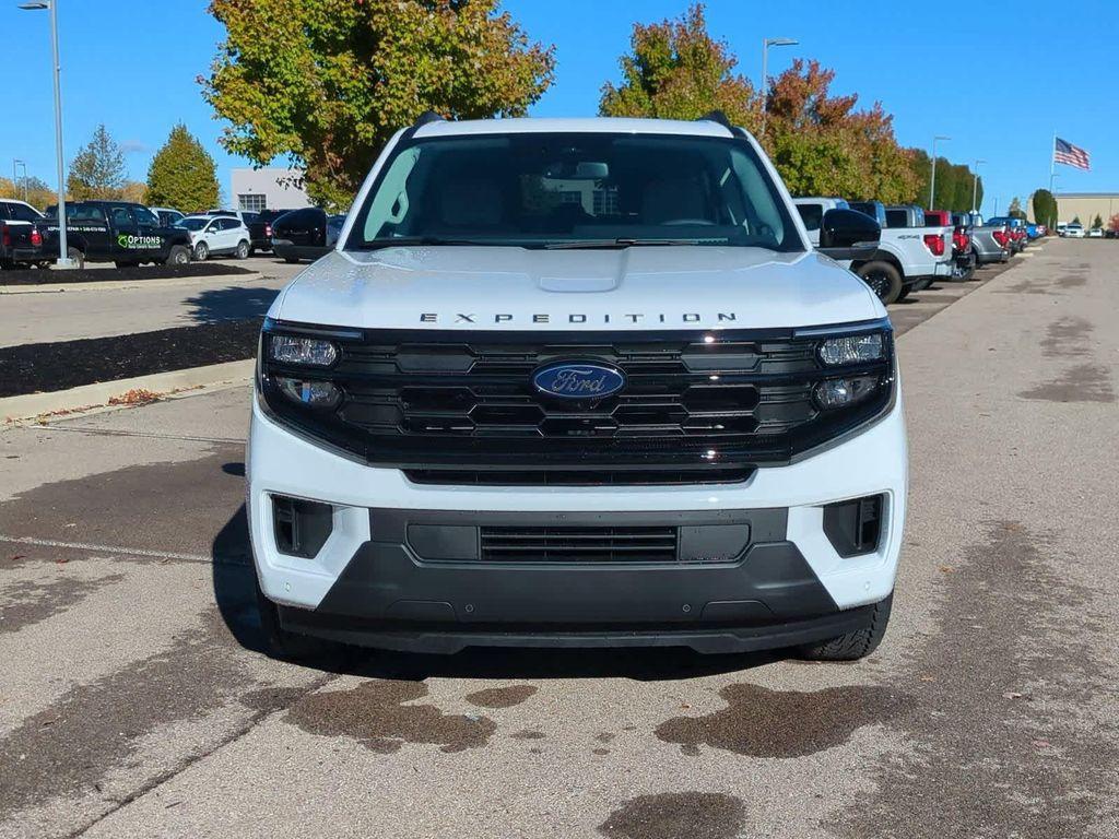 new 2025 Ford Expedition car, priced at $67,113