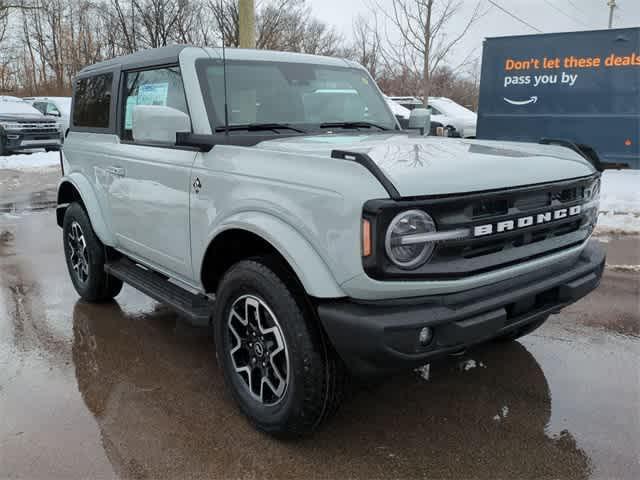 new 2023 Ford Bronco car, priced at $48,697