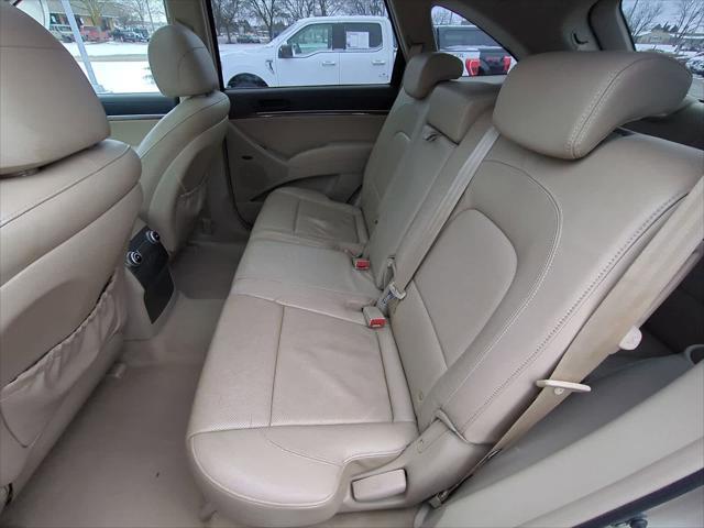 used 2008 Hyundai Veracruz car, priced at $5,899