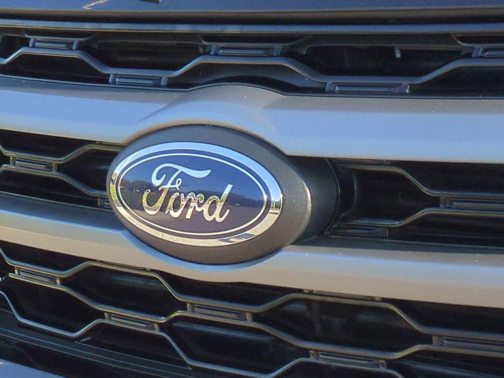 used 2024 Ford Expedition car, priced at $49,770