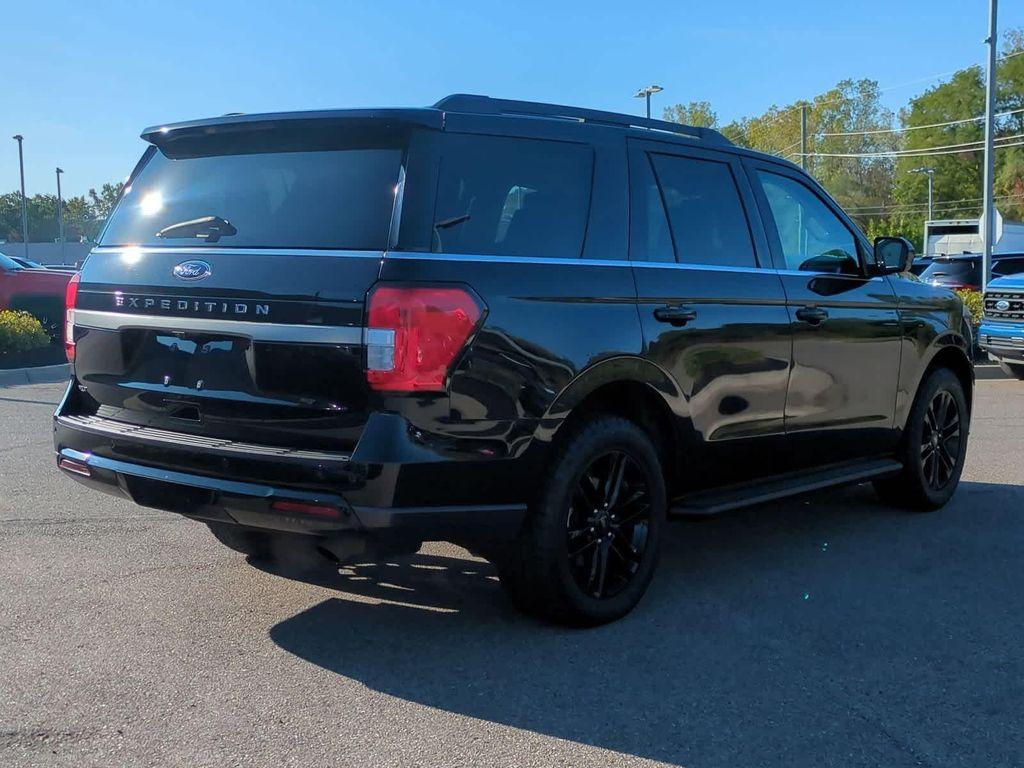 used 2024 Ford Expedition car, priced at $49,770