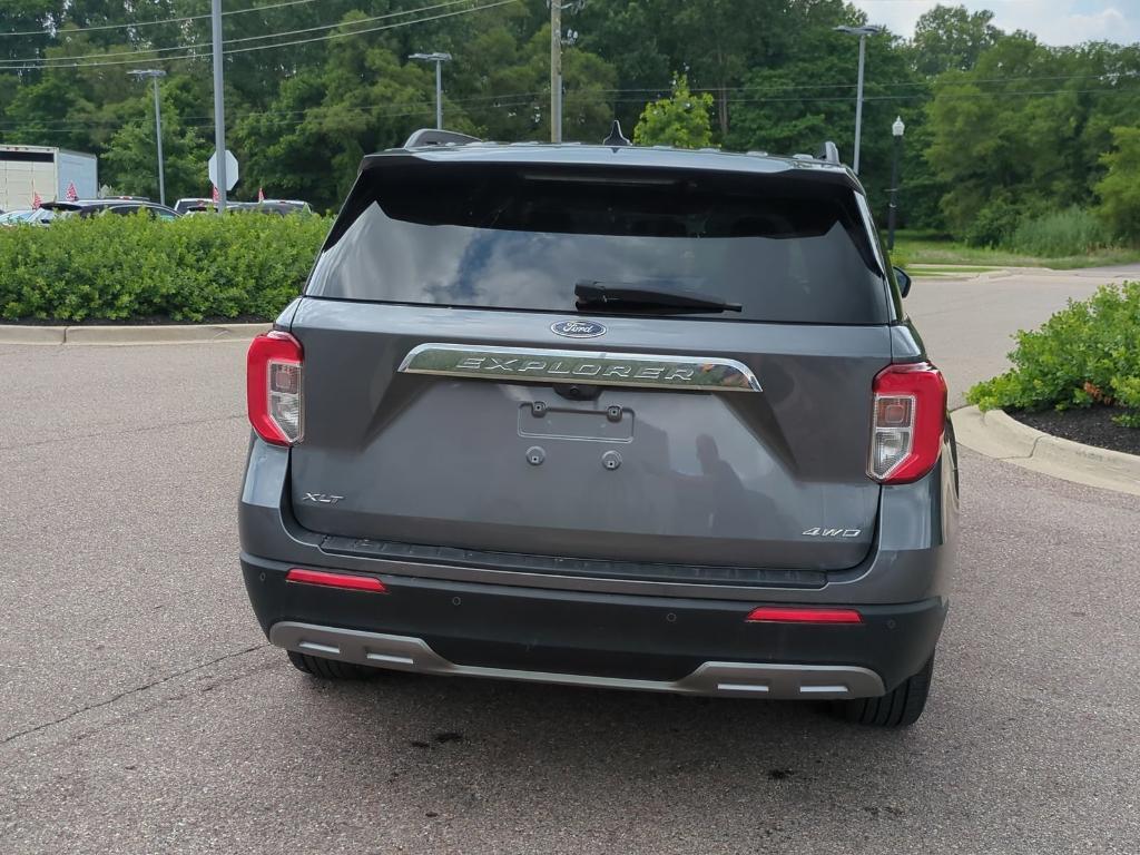 used 2022 Ford Explorer car