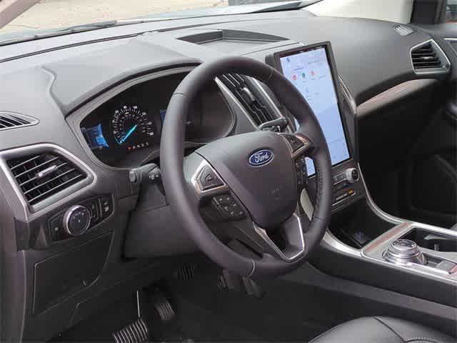 new 2024 Ford Edge car, priced at $40,333