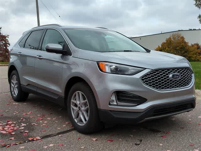 new 2024 Ford Edge car, priced at $40,333