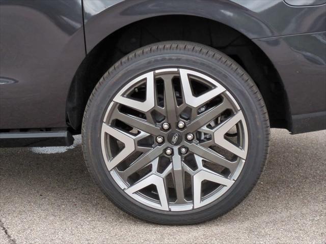 new 2025 Ford Expedition Max car, priced at $86,320